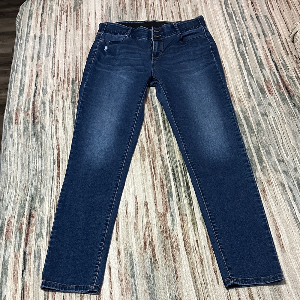 Apt. 9 Indigo Straight leg Jeans